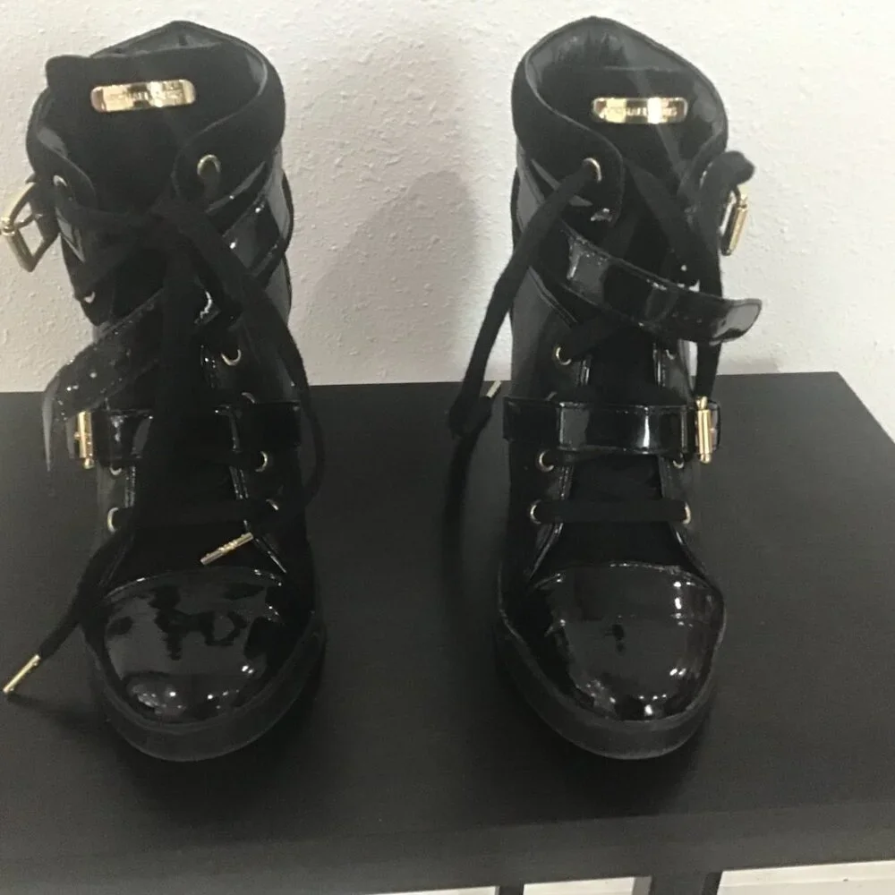 Michael Michael Kors Skid Wedge Black Boot 9.5 M - Picture 13 of 15